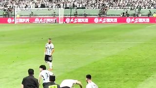 hug messi