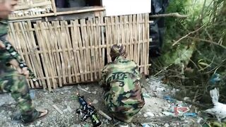 Nanguha ng manok "action |