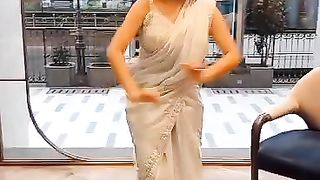 So  and funny Dance