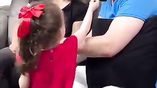 عم_تلحس_الاكلات_و_تطعمينا_