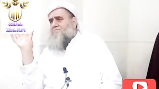 جماعت کی نماز میں أیک ھندو لڑکی کا بار بار مسجد آنا۔