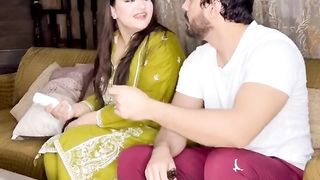 Tv Daikhnain Par Zaherr Wahwah????????