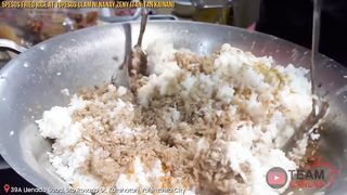 5Pesos lang ang "FRIED RICE" at 10Pesos ang "1 ULAM" sa Karuhatan VALENZUELA! 15Pesos lang BUSOG NA!