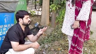 Itnain Paisay Mean Huj Na kar Aon Kiya Jawab