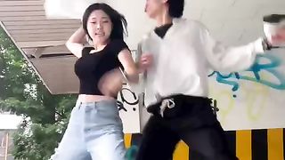 깝치면 혼난다