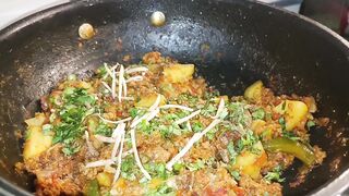 Qeema Alu quick recipe in pressure cooker