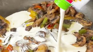 Mushroom Cream Pasta