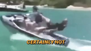 Idiotas conduciendo barcos captados por la cámara
