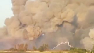 МАСОВИ ВЗРИВОВЕ НА СКЛАДОВЕ ЗА БОЕПРИПАСИ В РУСИЯ