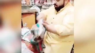 کاروبار اب یادوں میں رہ گیا