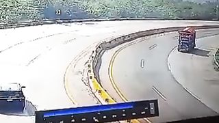 Kallar kahar motorway accident video