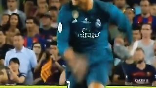 Reaksi anak messi ketika ronaldo mencetak goll