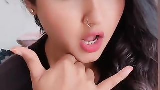 Kajal Raghwani Whatsapp