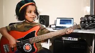 THE BEST GUITAR JUNIOR