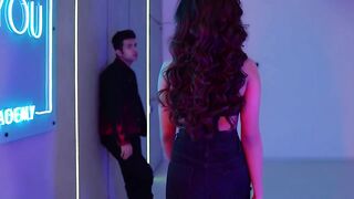 Bad Boy X Bad Girl - Badshah - Mrunal Thakur