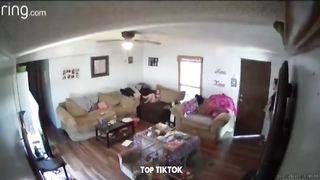 Best Scare Cam Pranks 2023 sur TikTok #102 _ Essayez de ne pas rire _ Compilation de vidéos drôles part10