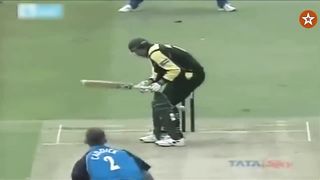 TOP 10 FUNNY OUTS IN CRICKET EVER