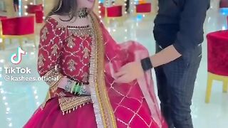 Kashees Lehnga design with jewelry