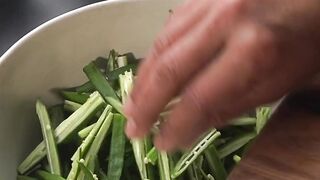 Kurkuri Bhindi Recipe