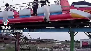 Kids enjoye