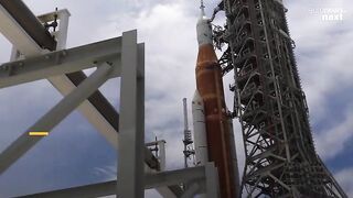 Missiona to moon