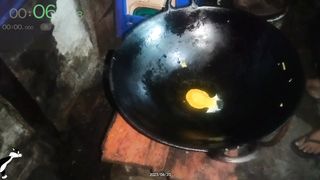 Nasi Goreng dgn Bumbu Spesial Nikmat Disajikan Rentang Waktu 4 Menit - Daily Mission