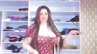 Girls dance 8