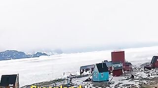 Rare MEGA-TSUNAMI Caught on Camera!.