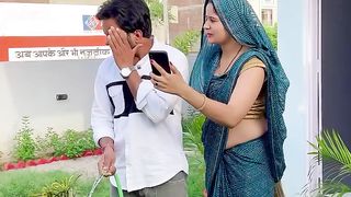 Itnaa Sharmeelaa Shaohar Kabhee Daikha Haiy Kabhe