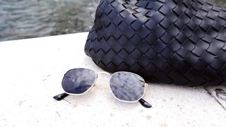 Melpomenia Trendy Oversized Square Sunglasses for Women Men Fashion Black Thick Big Frame Luxury Designer Sun Glasses