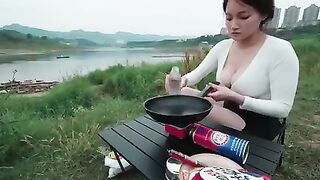 Uzbekistan's Ideal Woman, the most interesting facts about the country of uzbekistan, ba_low.