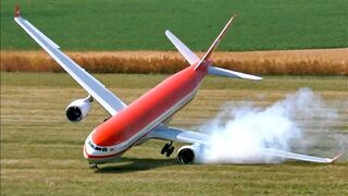 CRAZY PLANE CRASH COMPILATION !