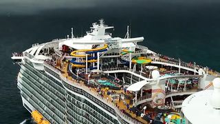 Into the Storm ⛈️⛈️ #harmonyoftheseas