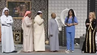 أحمد الفرج وطارق العلي يبا يشرب حليب