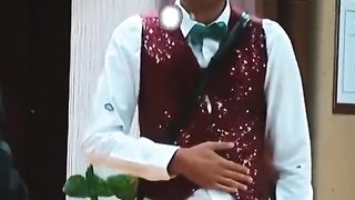 علي ربيع يقلد الرئيس