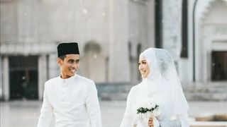 Motivasi ust adi hidyaat Tiket surga seorang istri