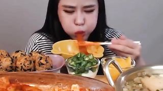 ASMR MUKBANG SEAFOOD SPICY