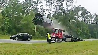 IDIOTS IN CARS | DASHCAM TOTAL IDIOTS | CAR CRASH COMPILATION