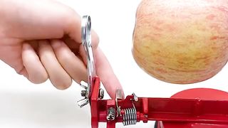 Alat pengupas kulit buah