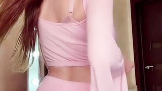 LOOK MY DANCE.