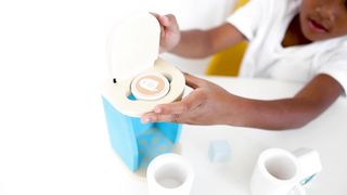 Melissa & Doug 11-Piece Coffee Set, Multi