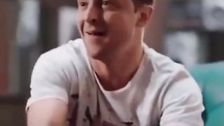 УКРАЙНА  НАБЛЮДАВА