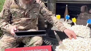 ВОЕНКОР МАДЯР ГЛЕДА  ШОУТО В РУСИЯ