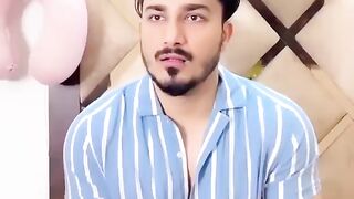 Handfree To Baher Thaa ???????? Abkiya hoga