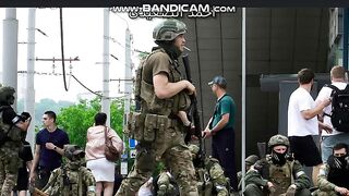 Photos: Mercenary group advances in Russia