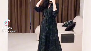 Cute girl tiktok dance video | famous tiktok dance....