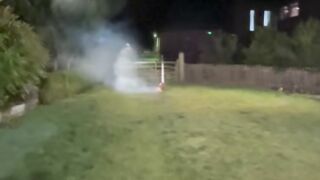 This-Is-What-A-1000-Firework-Looks-Like-_41
