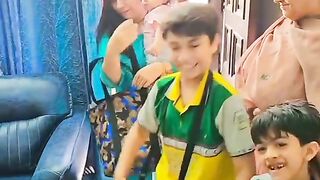 Funny video spot me bhai log 122