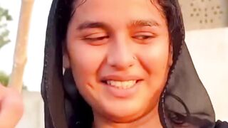 AAJ PATA CHALDA HAY GARMI HAY.