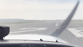 Cessna 172SP takeoff from Long Beach, California